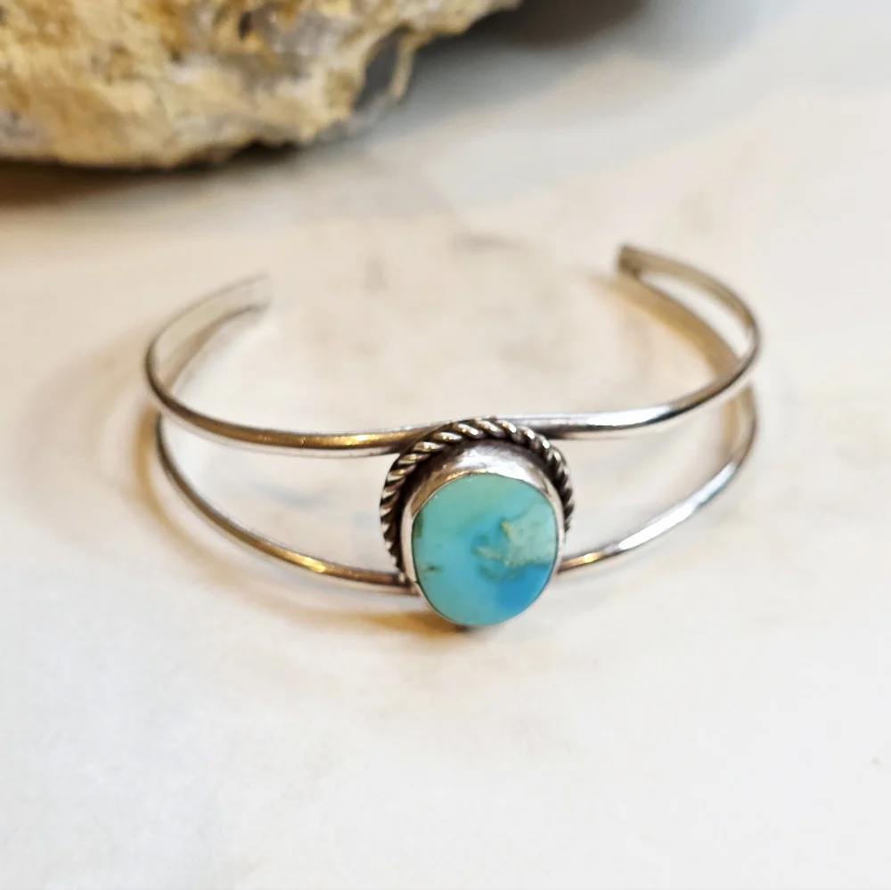 Turqouise Sterling Silver Cuff - Picture 1 of 4
